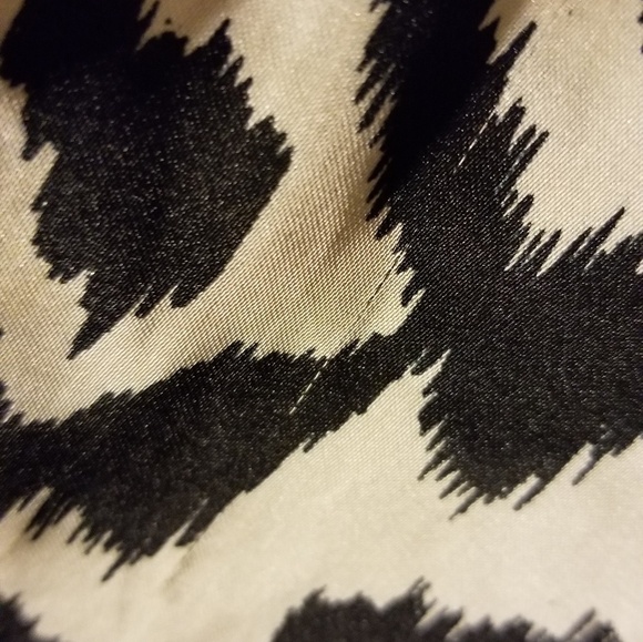 Larry Levine signature Pet med white black - Picture 4 of 5